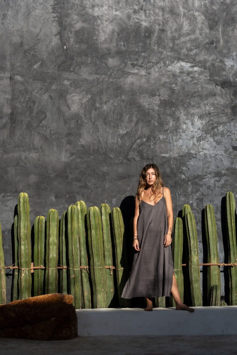Avila Sotres Caravana Americana